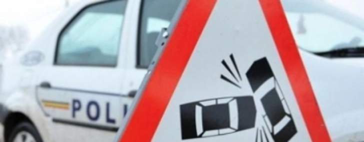 Val de accidente rutiere, joi dimineață, pe drumurile naționale din Prahova