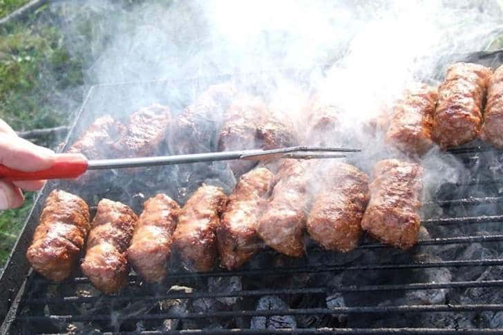 Bolnav de coronavirus, la picnic în Sinaia!