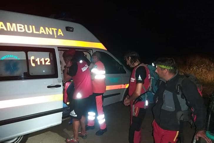 Femeia care și-a rupt un picior pe Valea Cerbului a fost recuperată de salvamontiști