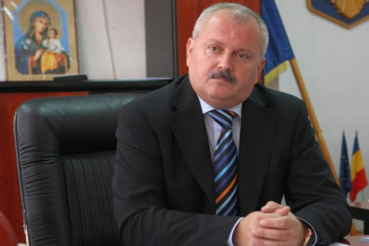 Marinel Rizea, pariorul "cu noroc" din fruntea Direcției Regionale a Finanțelor Publice Ploiești. Banul tot la ban trage...