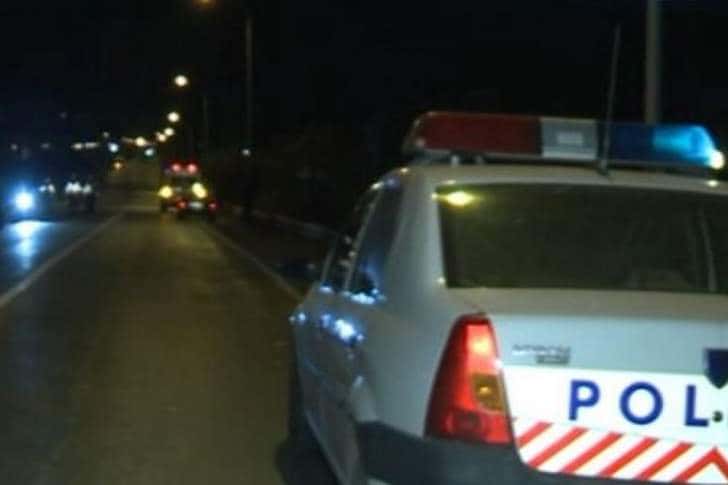 Un tânăr beat, prins conducând o mașină pe contrasens, pe DN1A!