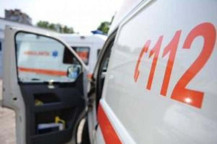 O femeie de 69 de ani a murit, după ce a fost lovită de o mașină pe DN1A