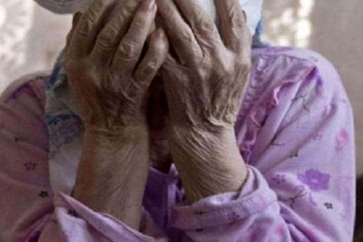 Tânăr de 19 ani din Prahova, bănuit că a violat o bătrână de 94 de ani