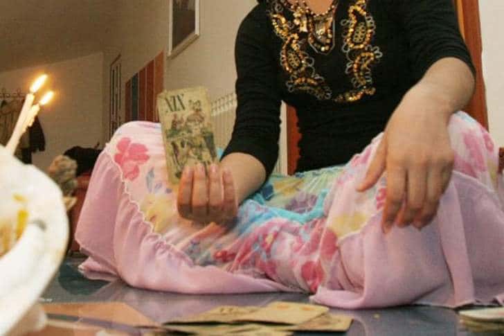 Ghicitoare din Ploiești, "răvășite" la ghioc și la conturi de polițiștii prahoveni