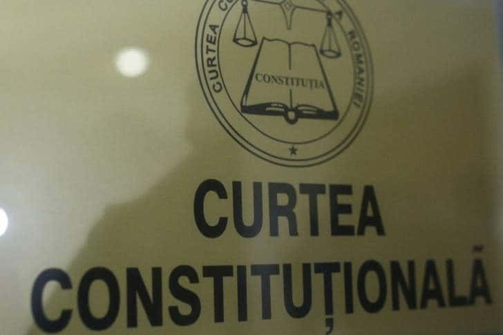 Ca urmare a unei decizii a Curții Constituționale,creșterea pensiilor cu 40% trebuie aplicată!