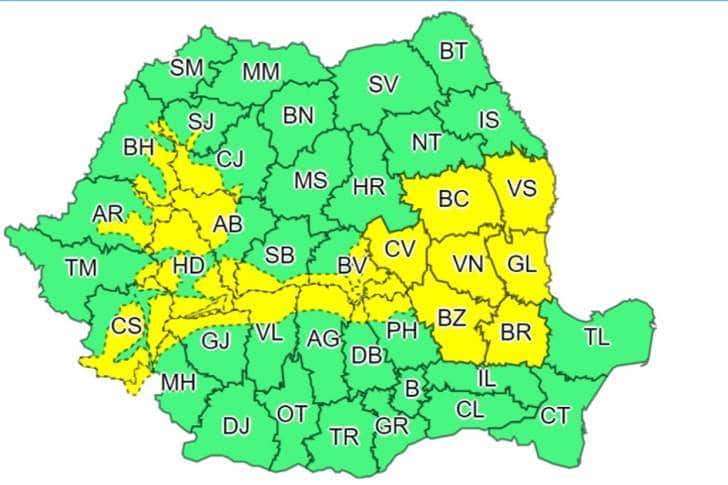 Cod galben de vreme rea pentru nordul Prahovei
