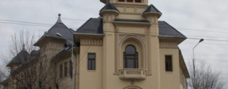 Proiect-pilot la Ploiești: asistenți de judecători, plătiți cu 10.000 de lei brut lunar, din fonduri externe