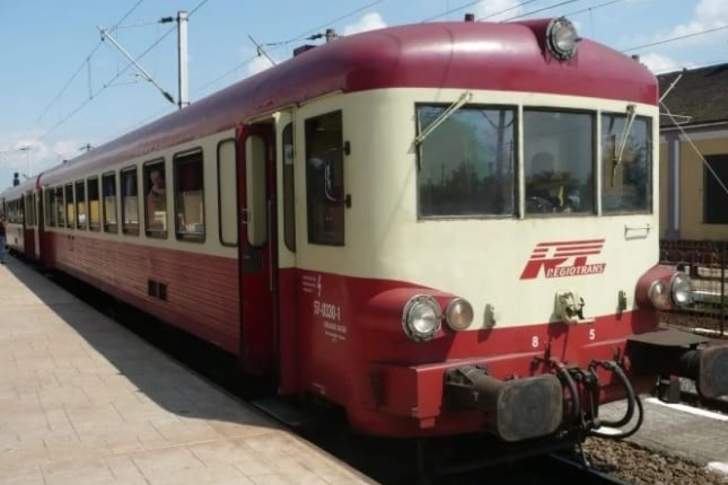 Un bărbat a murit după ce a fost lovit de trenul Ploiești-Urziceni, în apropiere de Dâmbu