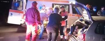 Doi copii și trei adulți au ajuns la spital după accidentul de la intrarea spre Urlați