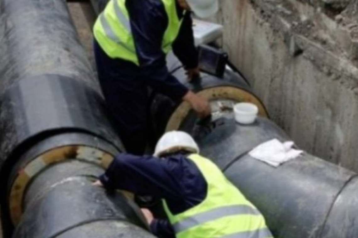 Avarie majoră la rețeaua de termoficare, în Ploiești. UPDATE: 4.417 apartamente afectate!