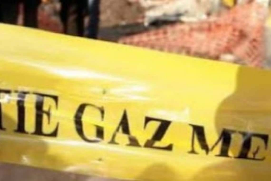 Apartamente evacuate din cauza mirosului de gaze, într-un bloc din Ploiești