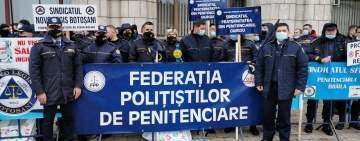 Sindicaliștii de la Penitenciarul Târgșor, la protest în fața Ministerului Justiției