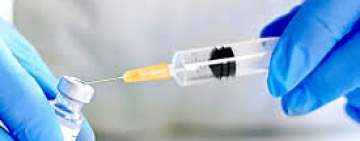 Autoritățile spun că reacția adversă severă suferită de un bărbat, după vaccinare, este simplă coincidență