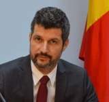 Nu e prefectul, uite prefectul! Cristian Ionescu - destituit pentru o zi!