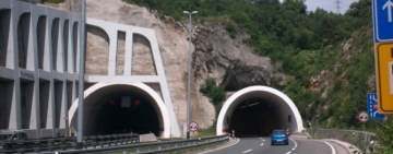 Tuneluri la Bușteni și Sinaia, dorința ministrului Drulă pentru autostrada Ploiești-Brașov