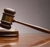 45 de aleși și funcționari ai statului, condamnați la închisoare din cauza conflictelor de interese