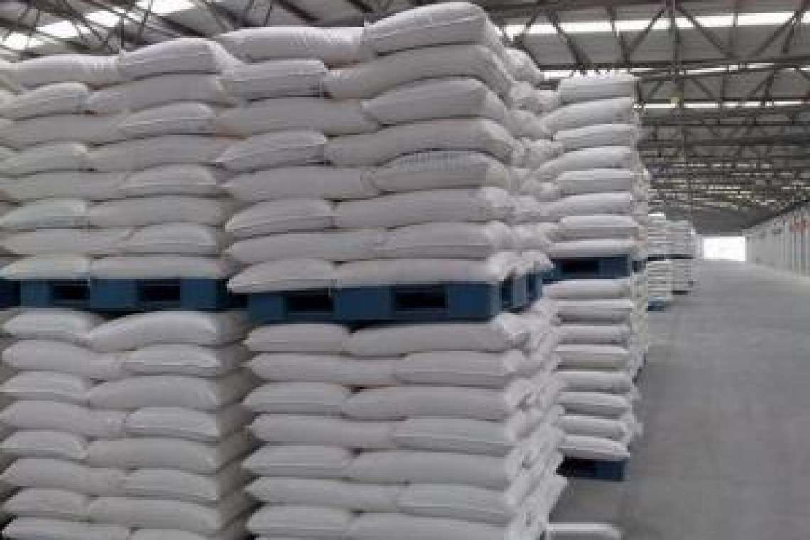 Trimiși în judecată de DNA Ploiești pentru că ar fi înlocuit în acte, la Vamă, zahărul cu sarea!