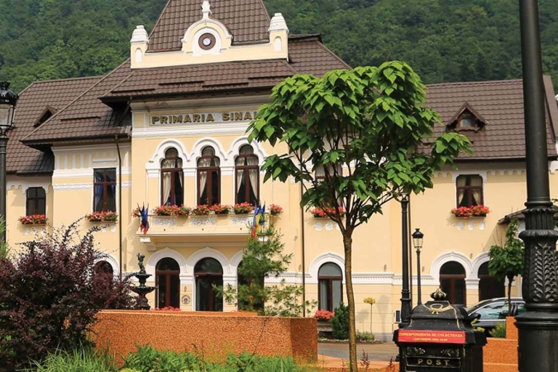 Fals arhitect, descoperit de funcționarii Primăriei Sinaia?