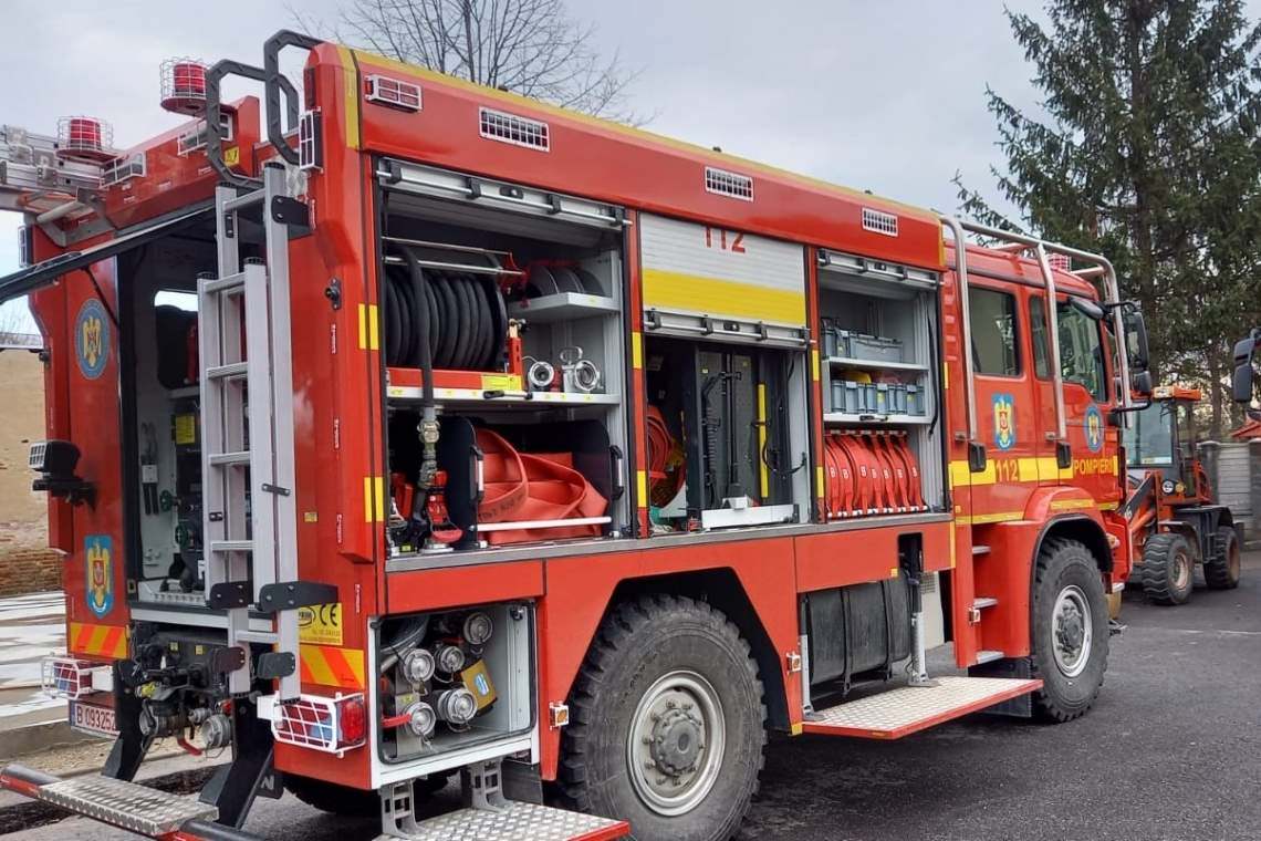 Incendiu într-o clădire de birouri în construcție din centrul Ploieștiului