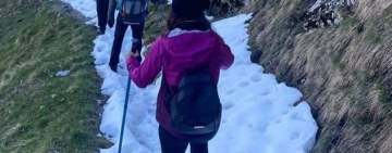 Salvamontiștii din Bușteni au avut iar de lucru. Doi tineri rămăseseră blocați pe munte, într-o zonă periculoasă