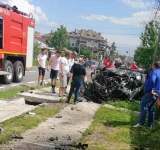 Accident cumplit la Măneciu. O mașină s-a făcut praf, după ce s-a răsturnat pe DN1A - Update