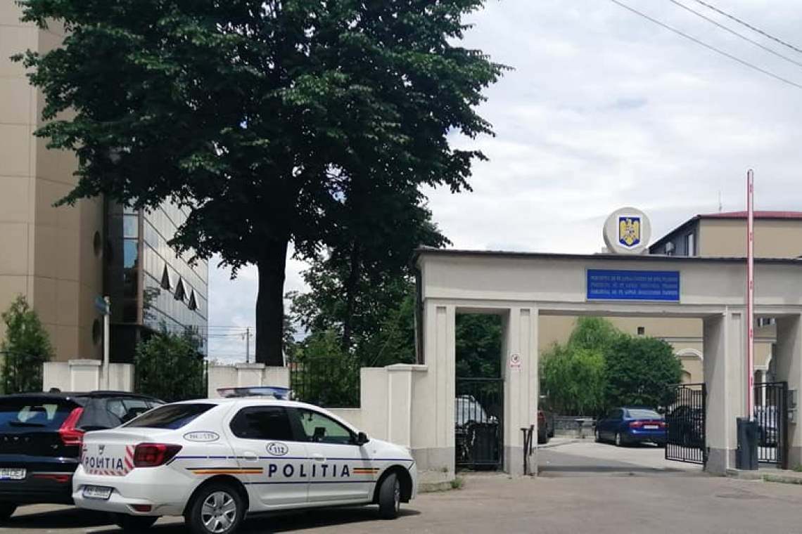 Surse: Primarul PNL al comunei Ciorani a fost reținut, alături de alte 16 persoane, în dosarul fraudării alegerilor locale