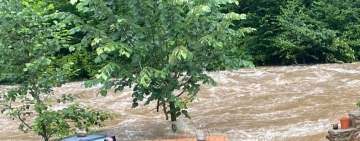 Avertizare de inundații pe râuri din Prahova