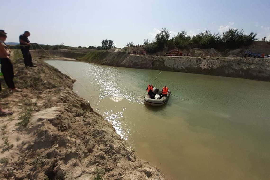 Băiatul de 14 ani căzut în apă la Gura Vitioarei a murit