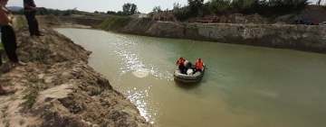 Băiatul de 14 ani căzut în apă la Gura Vitioarei a murit