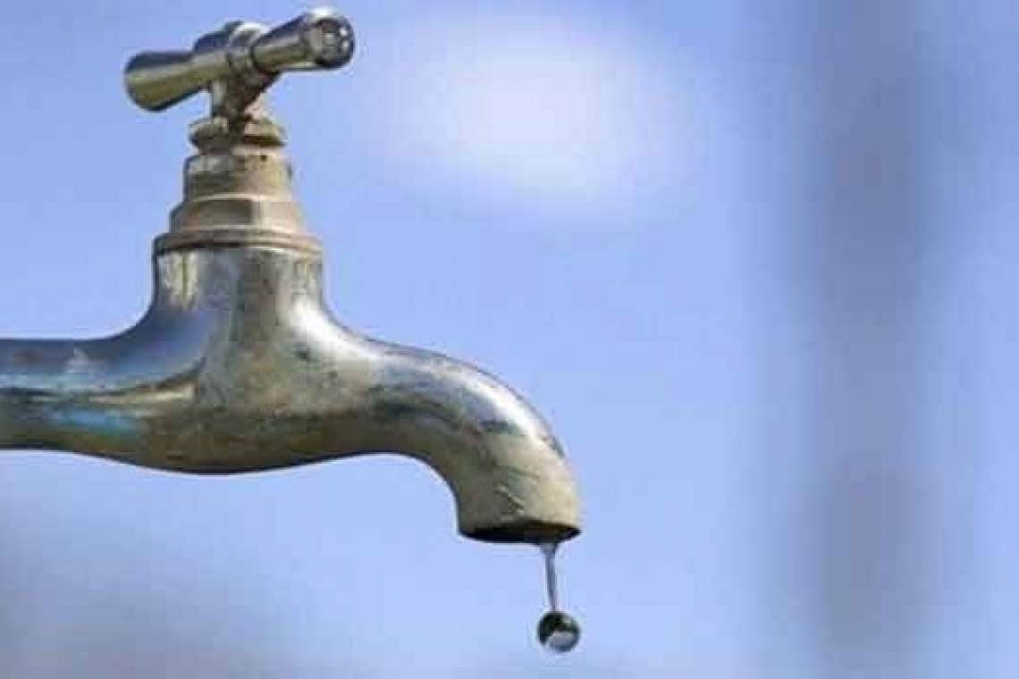 Hidro Prahova atenționează că există riscul opririi apei potabile în unele zone, din cauza consumului excesiv