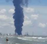 Un mort și cinci răniți în urma exploziei de la rafinăria Petromidia