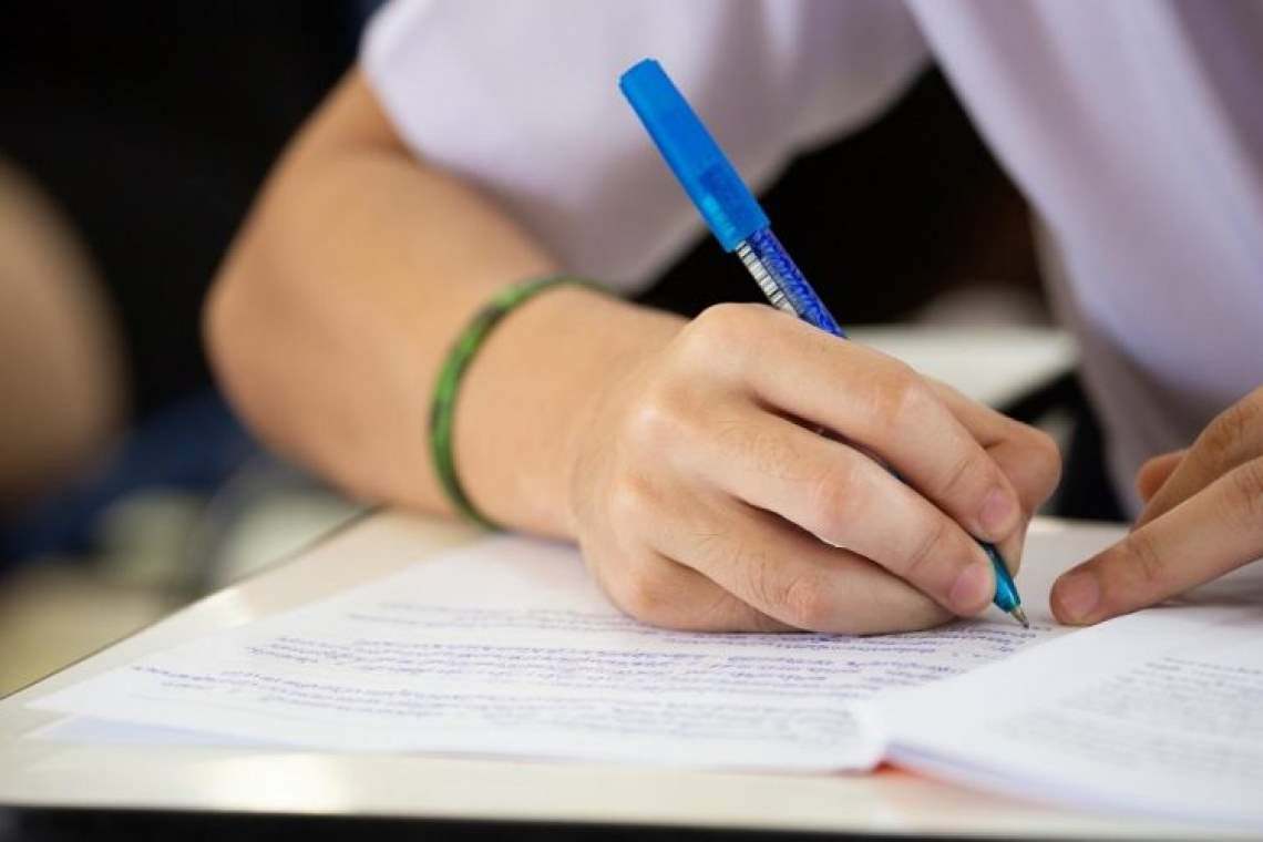 Prahova are opt medii de zece la Evaluarea Națională, după contestații