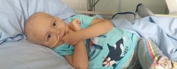 Otilia are nevoie de ajutorul nostru! Târg caritabil, la Ploiești, pe 10 și 11 iulie, pentru micuța de 3 ani și jumătate aflată pe patul de spital