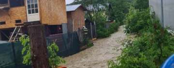 Cod portocaliu de vreme severă imediată în localități din Prahova