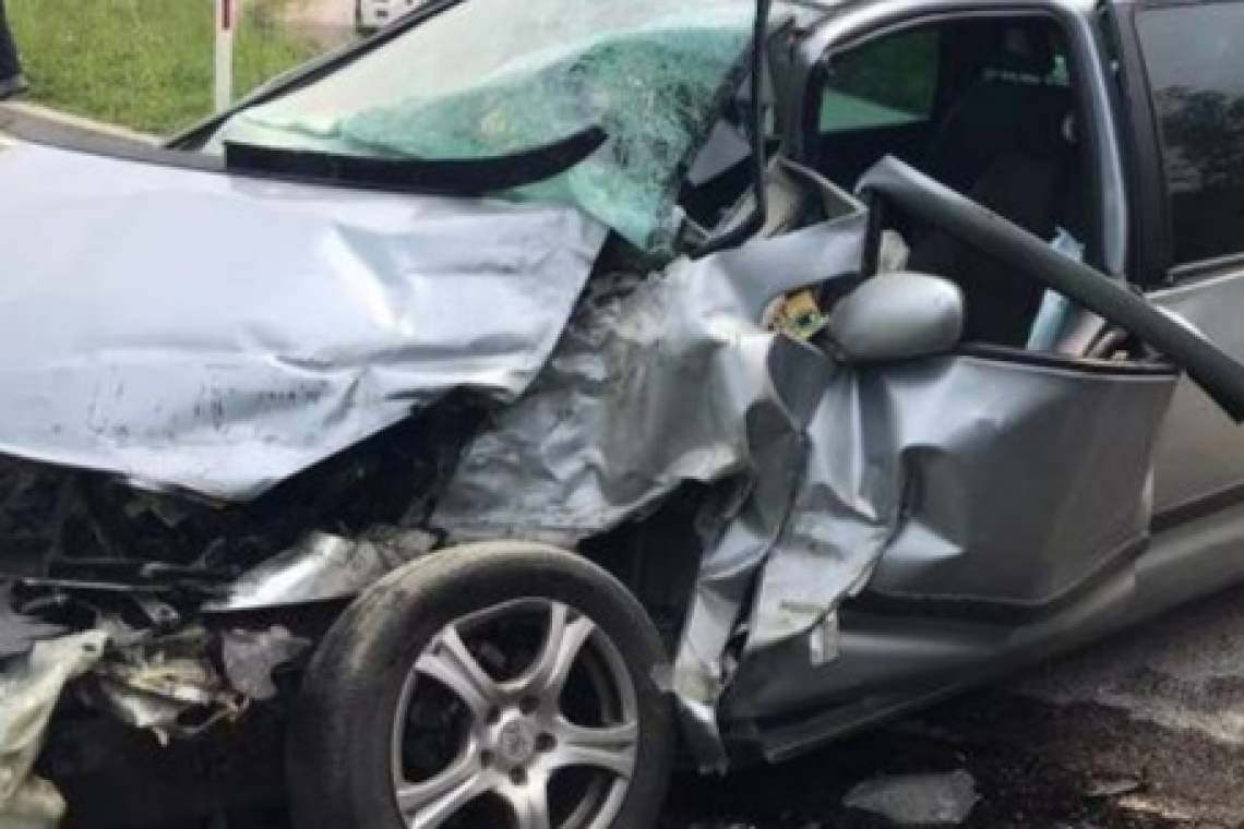Un nou accident rutier, în intersecția neagră de pe DN1D, la Bărăitaru
