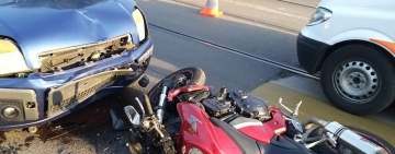 Motociclist grav rănit într-un accident, în Ploiești