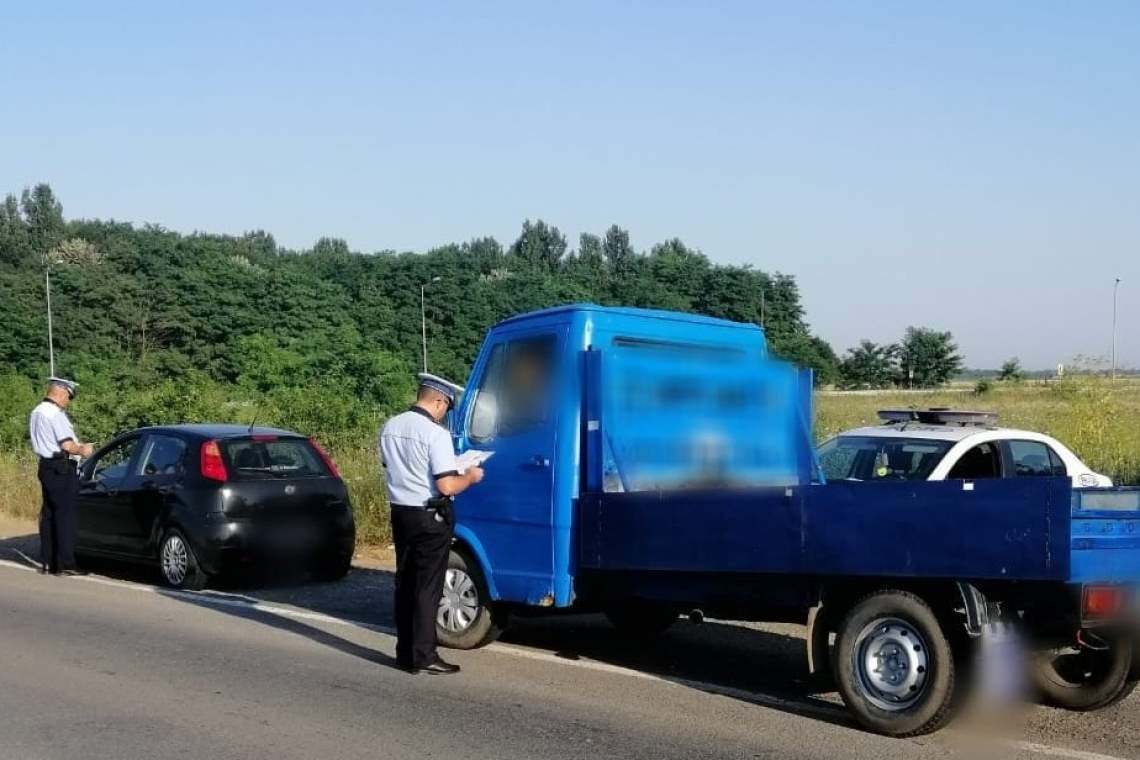 Prins băut la volan, la primele ore ale dimineții, pe raza comunei Gherghița