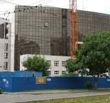 Palatul de Justiție Prahova are sute de camere, peste 100 de holuri și zeci de grupuri sanitare! Cât costă curățenia în imobilul imens din centrul Ploieștiului
