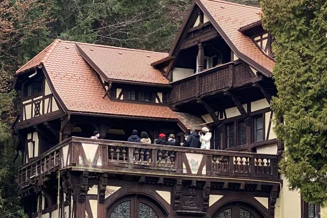 La Vila Șipot din Sinaia se va deschide galeria arhitecților Peleșului