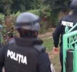 Percheziții în Plopeni, la suspecți de furt