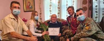 Veteranul de război Vasile Glesnea, din Valea Doftanei, a împlinit 100 de ani! Onoare și respect!
