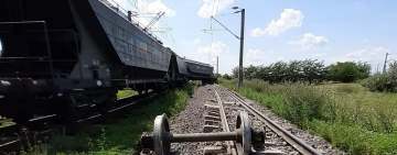 Un tren de marfă a deraiat la Fetești și a blocat circulația spre și dinspre Constanța