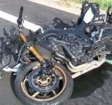 S-au răsturnat cu motocicleta pe DN1, la Comarnic. Trafic restricționat pe un sens de mers
