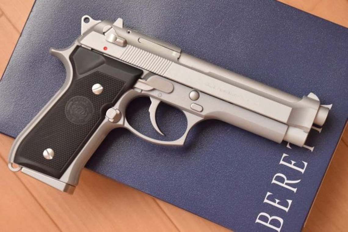 Ploieștean, sancționat pentru că nu a declarat că și-a pierdut arma deținută legal!