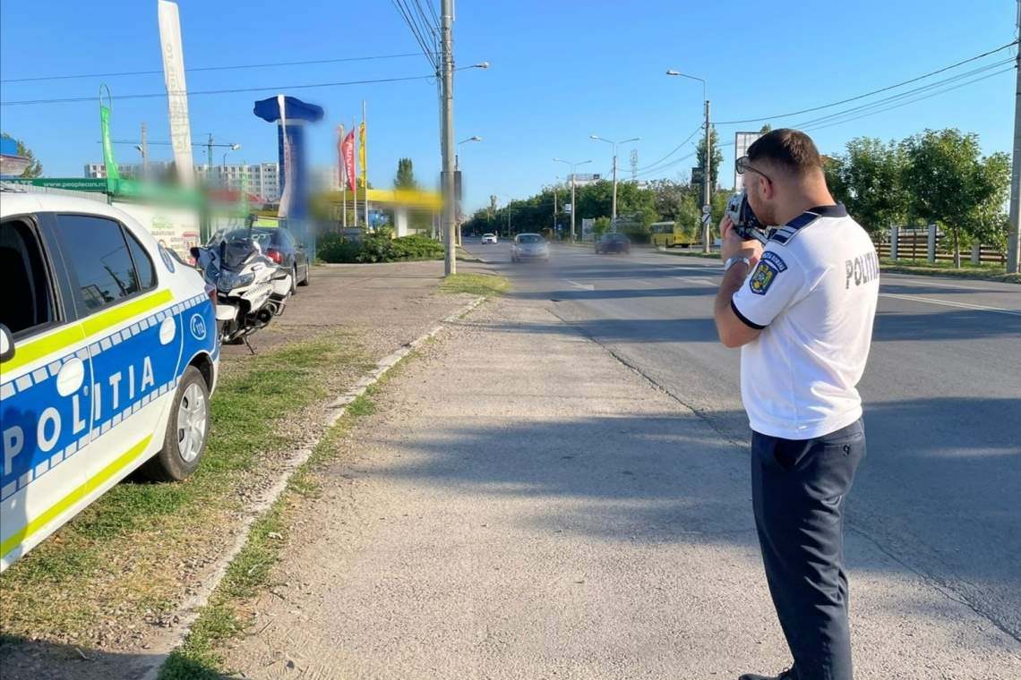 Polițiștii de la Rutieră, acțiuni de prevenire și control în traficul din Ploiești