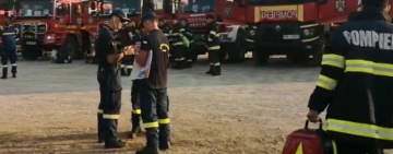 Pompierii români au început misiunile de stingere a incendiilor, în Grecia