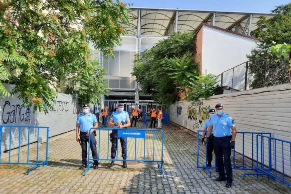 Condițiile de intrare la meciul de fotbal dintre F.C. Petrolul și A.F.K. Csiksereda Miercurea Ciuc