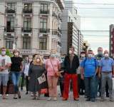 Protest “printre șobolani și muște, gândaci și mizerie”, în centrul Ploieștiului. Cine va discuta cu protestatarii?