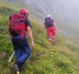 Acțiune dificilă a salvamontiștilor pentru recuperarea unui alpinist cu fracturi multiple