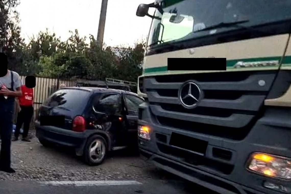 Unul dintre șoferii implicați într-un accident petrecut miercuri seară, lângă Ploiești, era băut